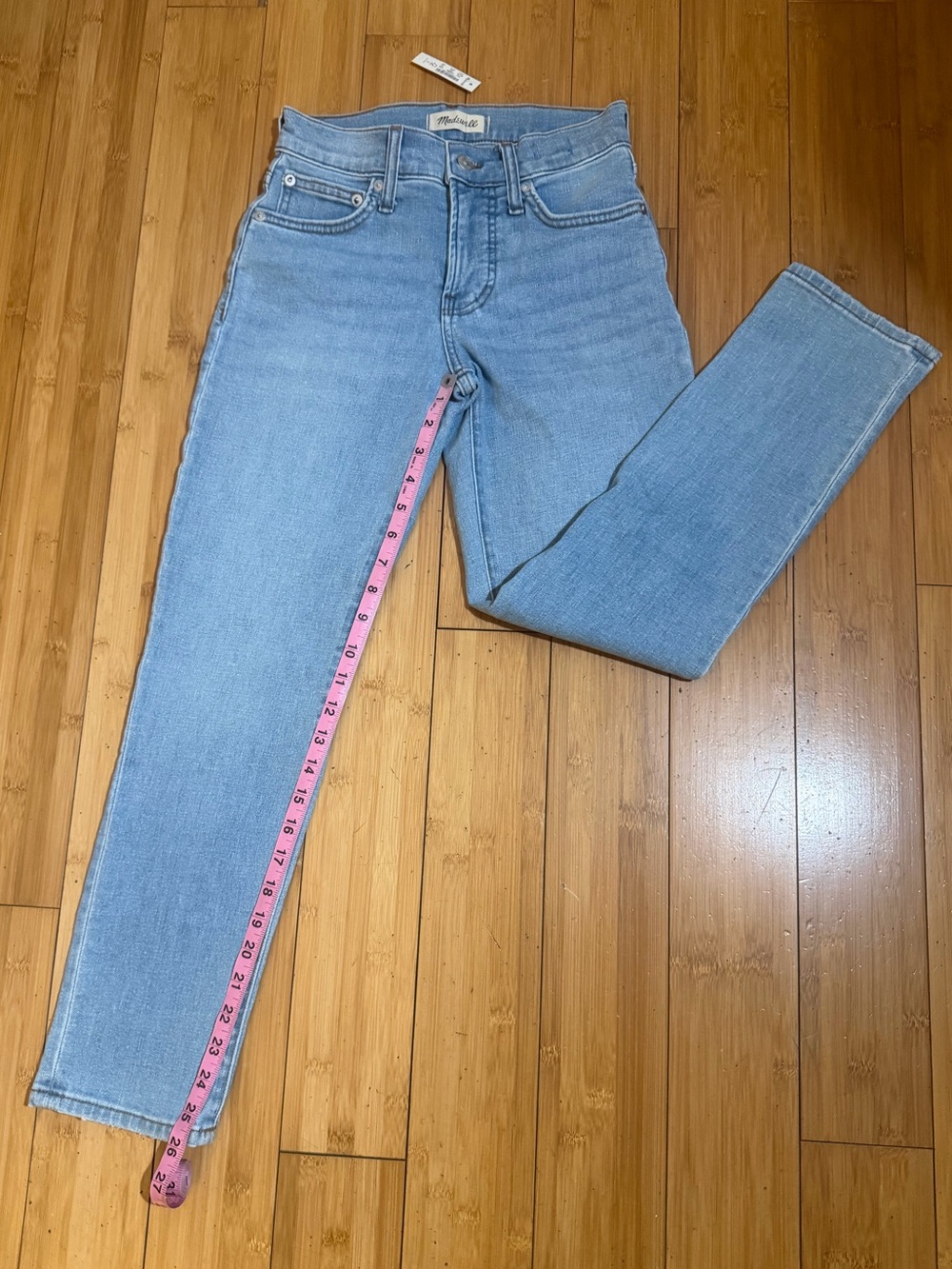 NWT Madewell The Petite Perfect Vintage Jean in
Alderton Wash Size 24P - Picture 15 of 16